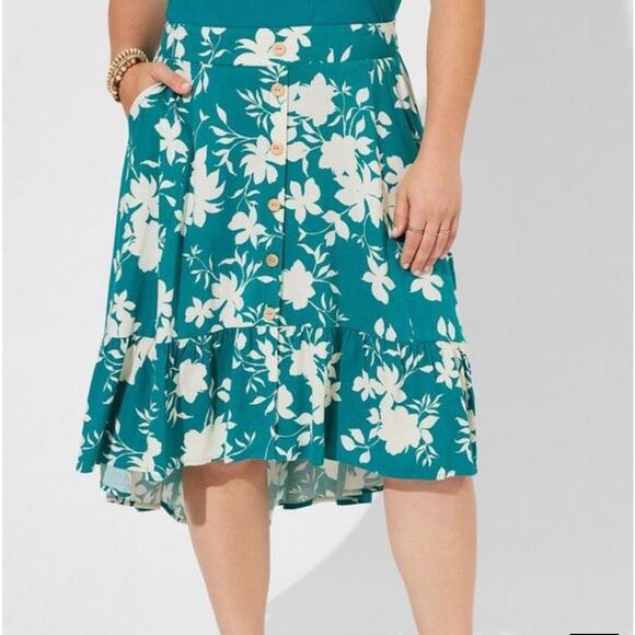 NWT TORRID Midi Lenny Hi Low Tiered Skirt SIZE 12 - Picture 2 of 6